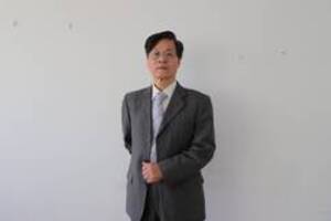 就業(yè)經(jīng)驗(yàn)數(shù)年，起名無(wú)數(shù)的起名大師周玄